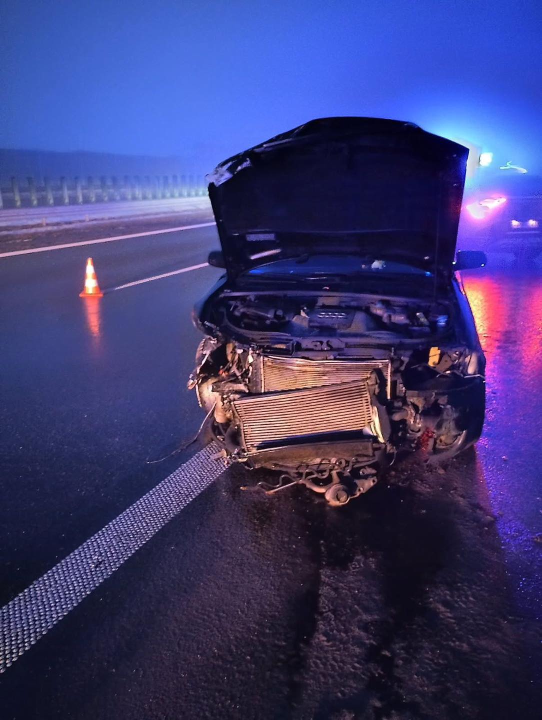 Wypadek na trasie S7 w kierunku Warszawy. Kierowcy utknęli w gigantycznych korkach