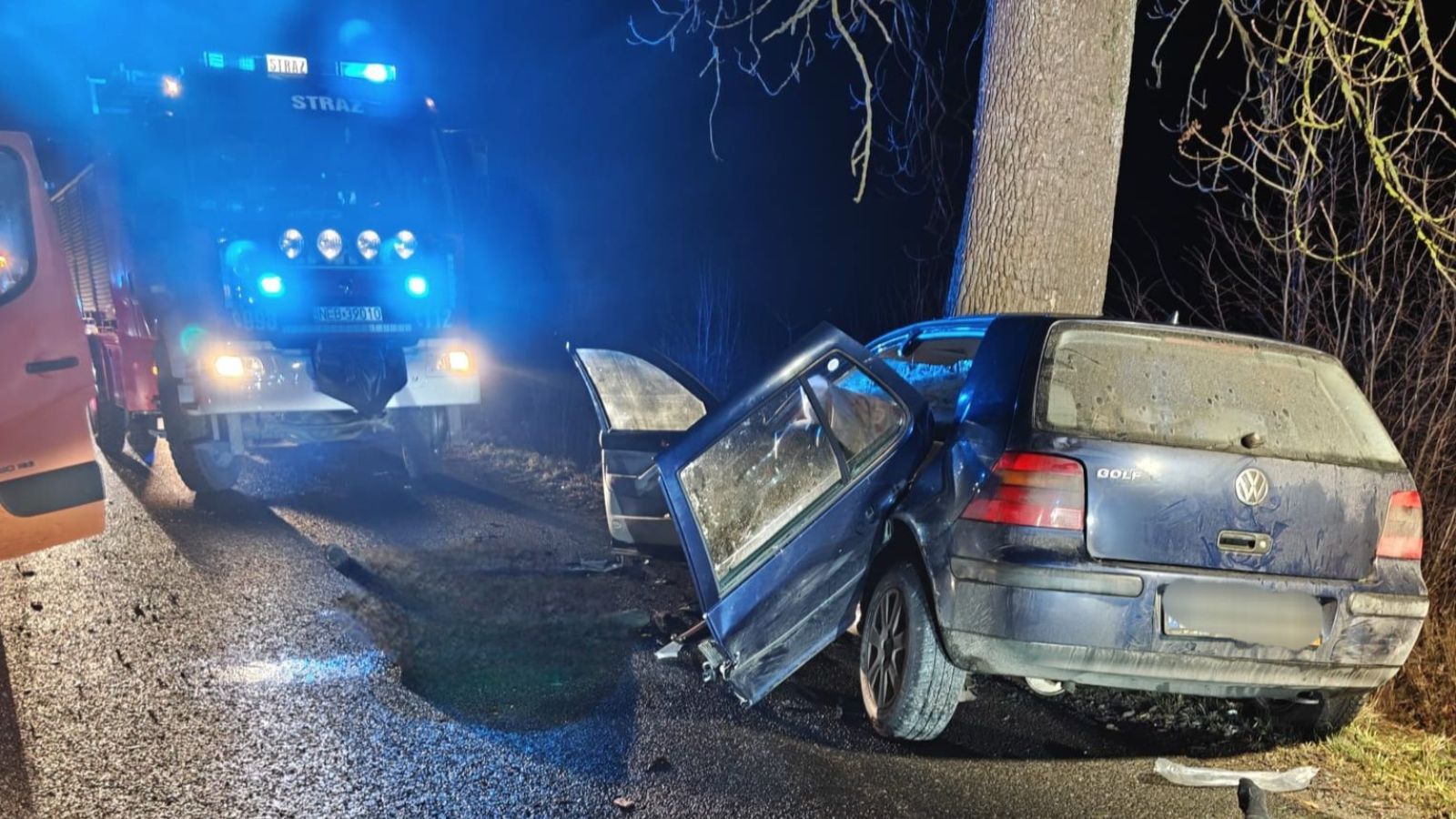 Tragiczny wypadek w warmińsko-mazurskim. Dwie osoby zginęły na miejscu