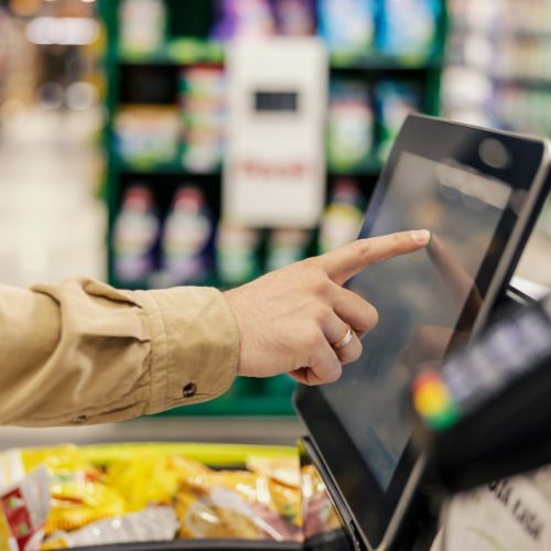 Czy 11.05 jest niedziela handlowa? Wiemy, które sklepy są otwarte [Lista]