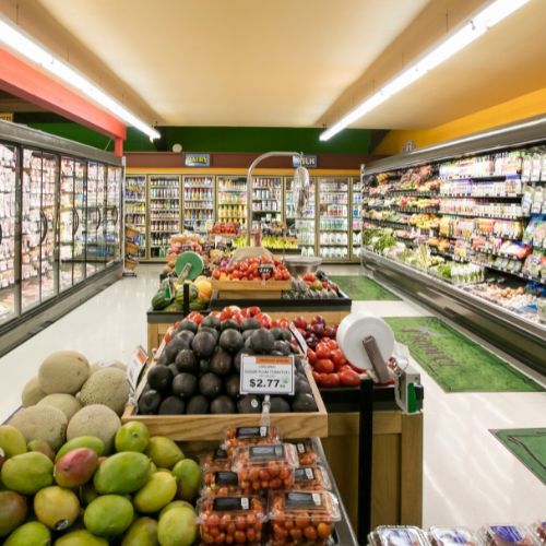 Dlaczego w supermarketach zawsze jest chłodno? Odpowiedź zaskakuje