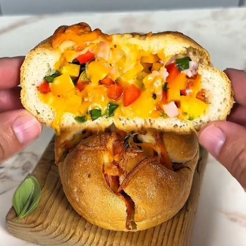 Szybkie zapiekanki z kajzerek. Moja rodzina je uwielbia