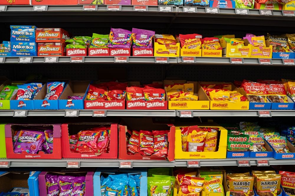 Wzięli pod lupę popularne słodycze. Wyniki są niepokojące, eksperci ostrzegają