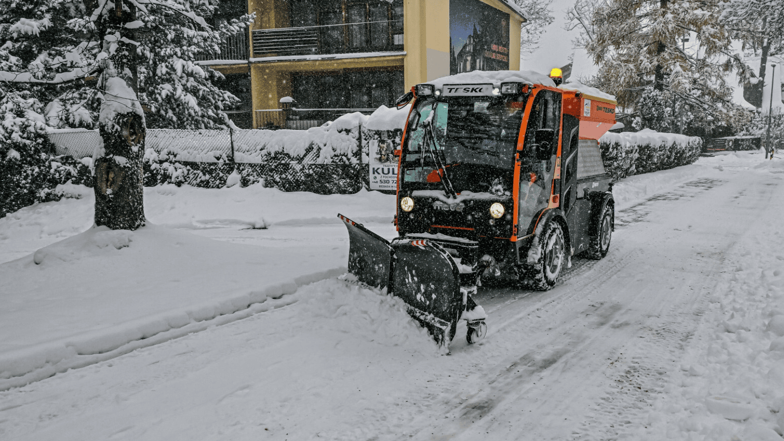 Takiego uderzenia zimy nie było od lat, choćby 30 cm śniegu. IMGW alarmuje, zacznie się już za chwilę