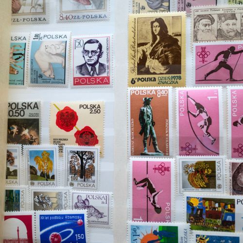 znaczki pocztowe.jpg