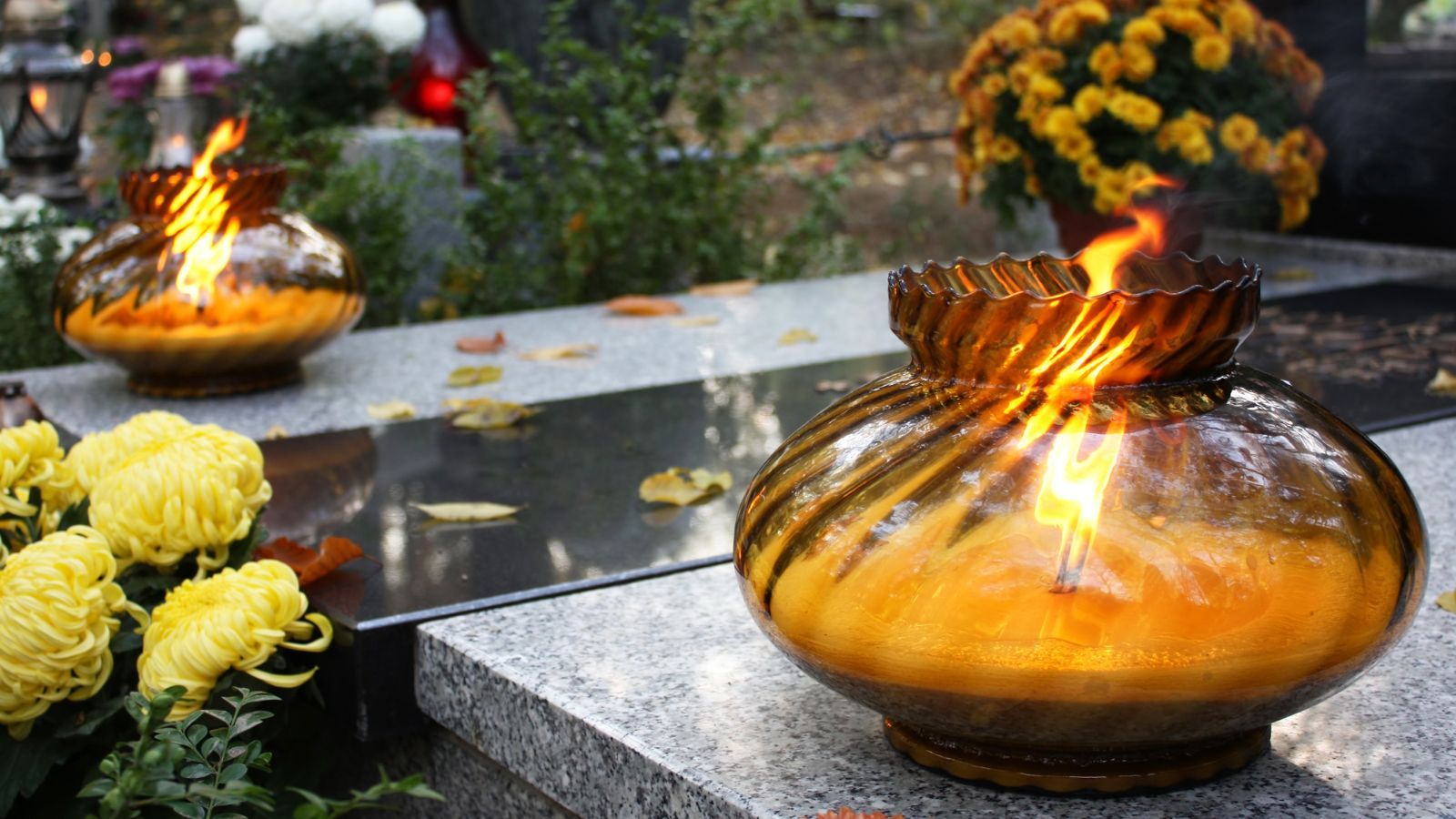 Rewolucja na cmentarzach. Nadchodzą zmiany w pochówku zmarłych. Kościół już ostro protestuje