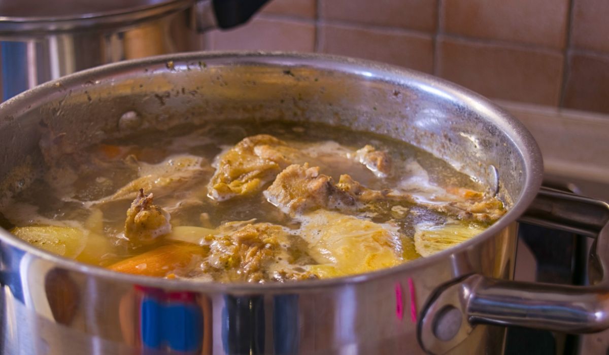 zupa w garnku