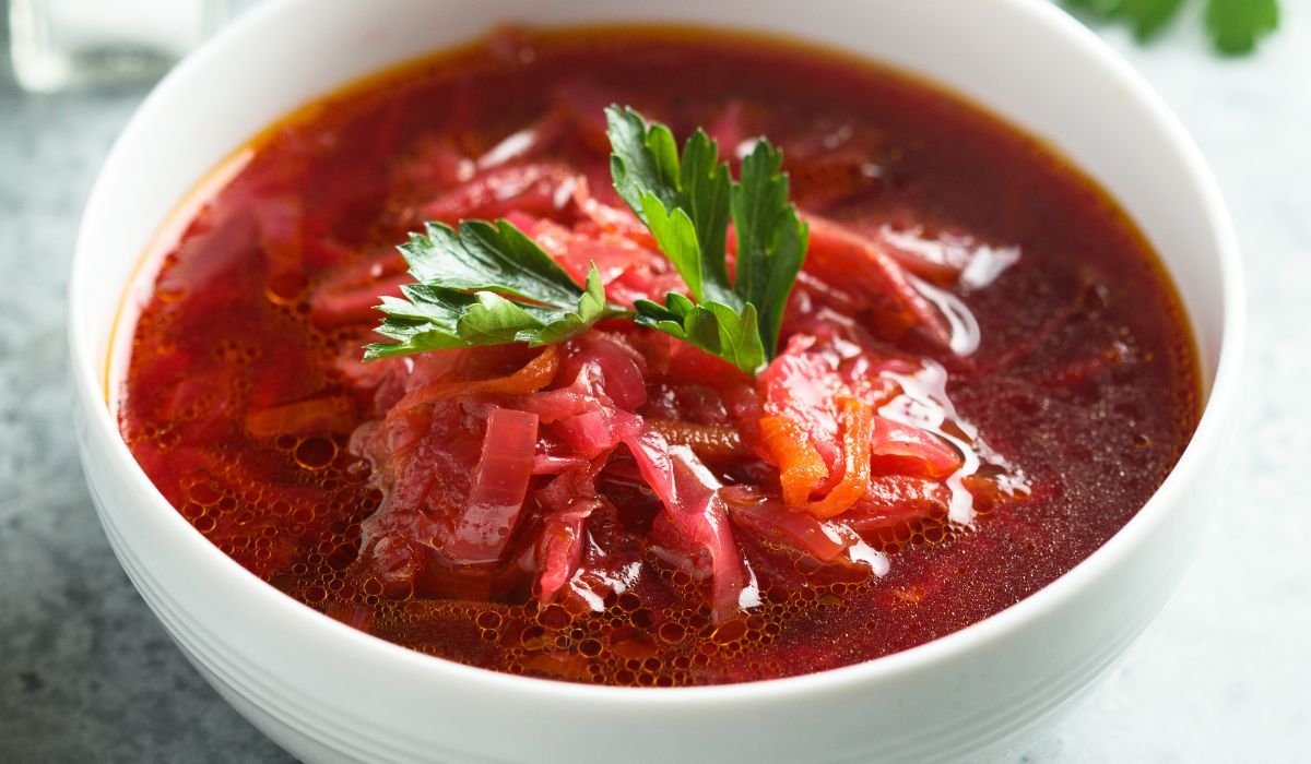 zupa z botwinki
