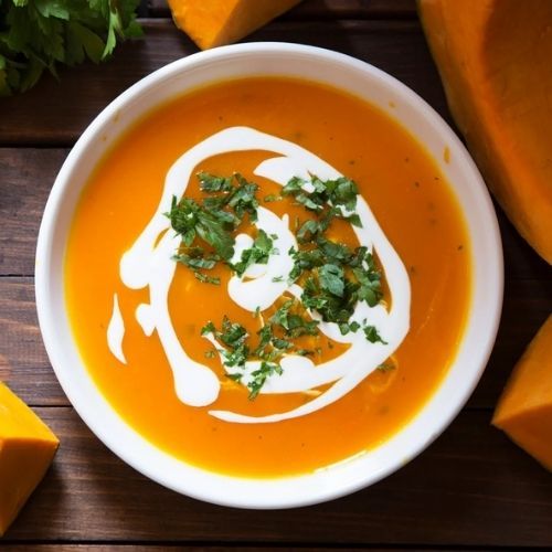 Gdy zaczyna się jesień, robię staropolską zupę z dyni. Nie ma lepszej