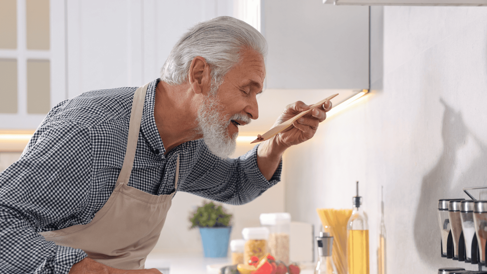 Jedz to po sześćdziesiątce. Wzmocni serce, zadba o kości